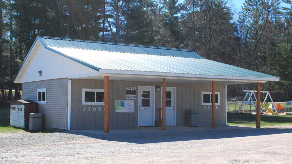 McCaslin Mountain Campground - Camp Store